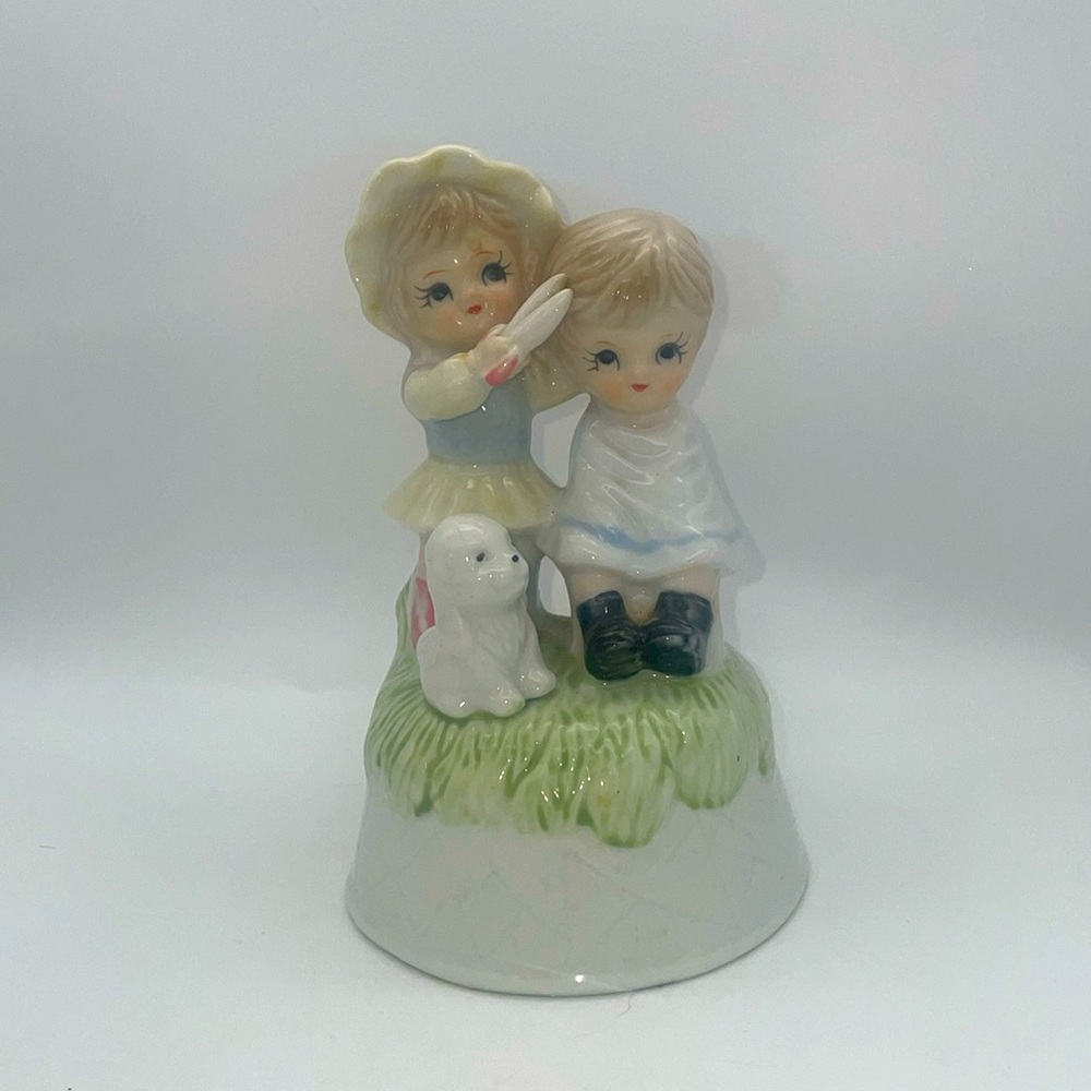 Vintage Ceramic Music Box  Girl Giving Boy A Haircut  "Memories"
